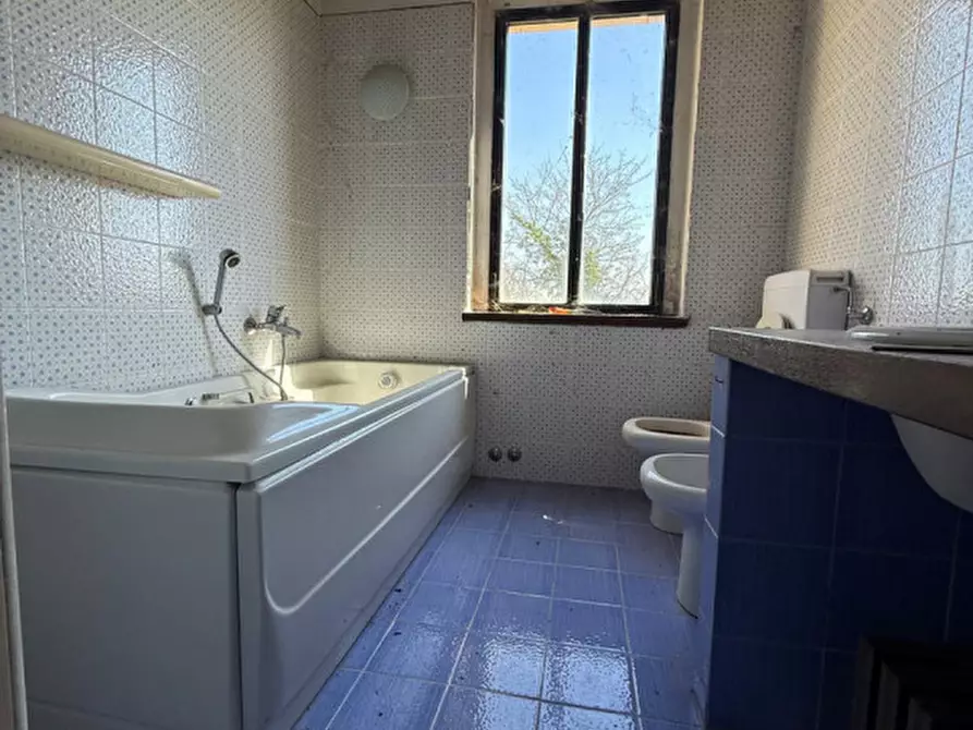 Immagine 25 di Casa bifamiliare in vendita  in Via Martiri della Liberazione, 78 a Parma