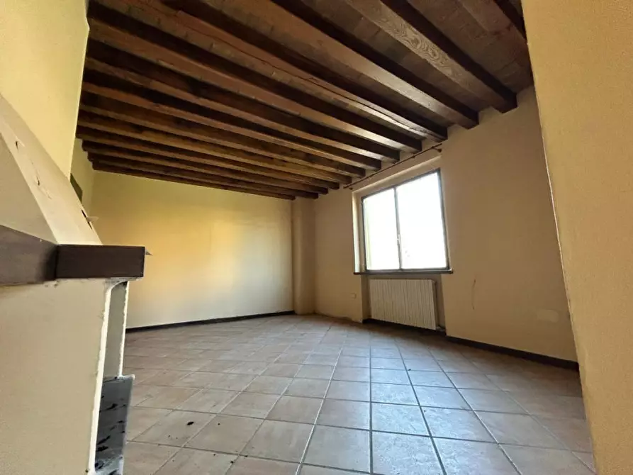 Immagine 28 di Casa bifamiliare in vendita  in Via Martiri della Liberazione, 78 a Parma