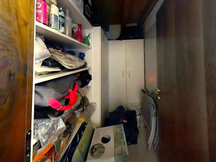 Immagine 10 di Ufficio in vendita  in Via Cisalpina, 16, 36071 Arzignano VI, Italia a Arzignano