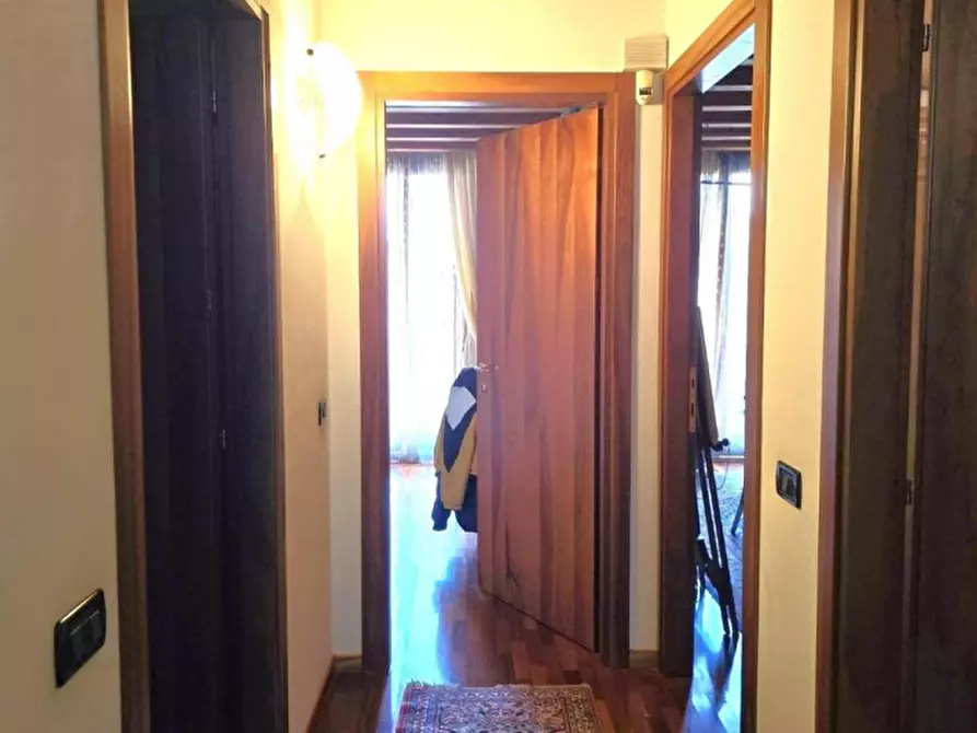 Immagine 11 di Ufficio in vendita  in Via Cisalpina, 16, 36071 Arzignano VI, Italia a Arzignano