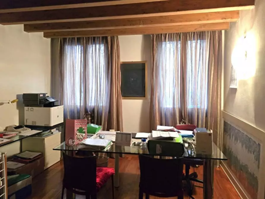 Immagine 6 di Ufficio in vendita  in Via Cisalpina, 14, 36071 Arzignano VI, Italia a Arzignano