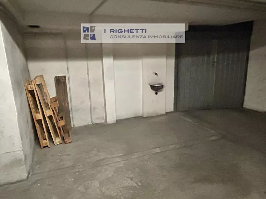 Immagine 7 di Posto auto in vendita  in Via Vasco de Gama a Verona