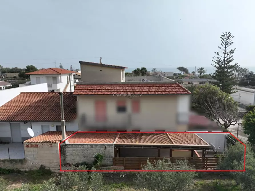 Immagine 2 di Casa bifamiliare in vendita  a Modica
