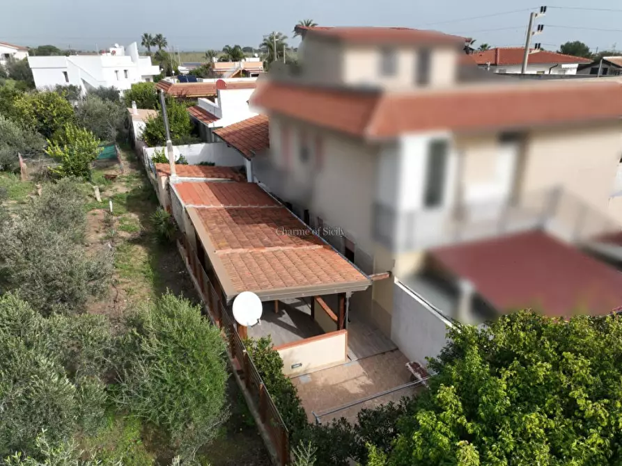 Immagine 4 di Casa bifamiliare in vendita  a Modica