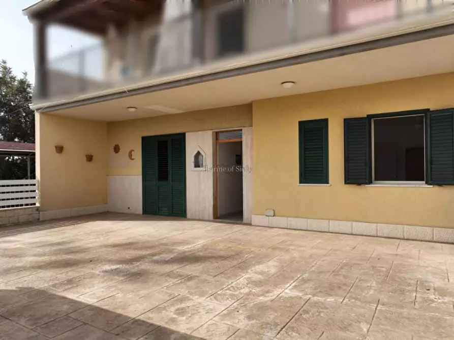 Immagine 6 di Casa bifamiliare in vendita  a Modica