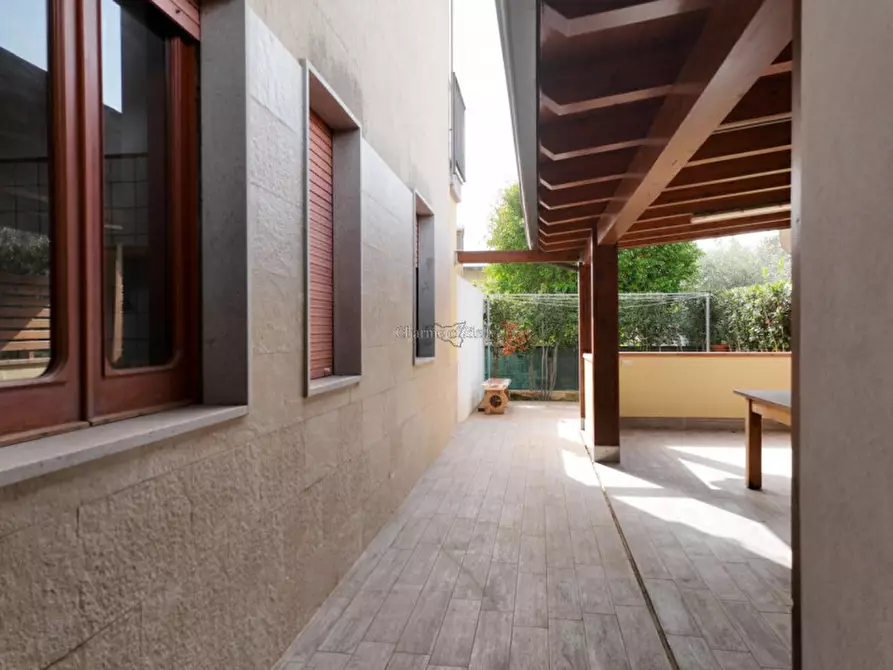 Immagine 9 di Casa bifamiliare in vendita  a Modica