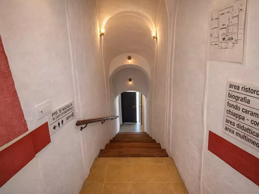 Immagine 24 di Casa indipendente in vendita  in Vicolo Chiazzese 8-10-18 a Palermo