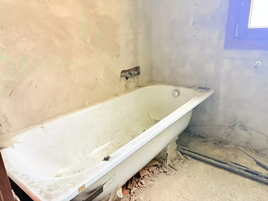 Immagine 11 di Appartamento in vendita  in Via Terme a Battaglia Terme