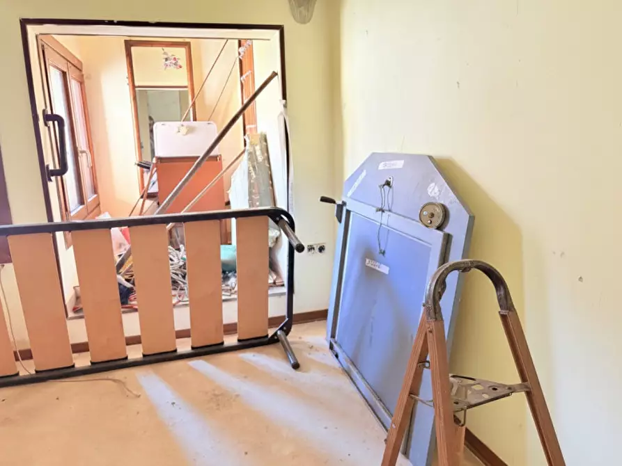 Immagine 15 di Appartamento in vendita  in Via Terme a Battaglia Terme