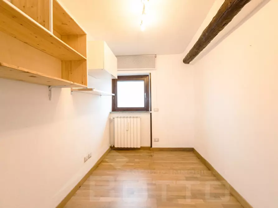 Immagine 10 di Appartamento in vendita  in via Verdi 81 a Borgomanero