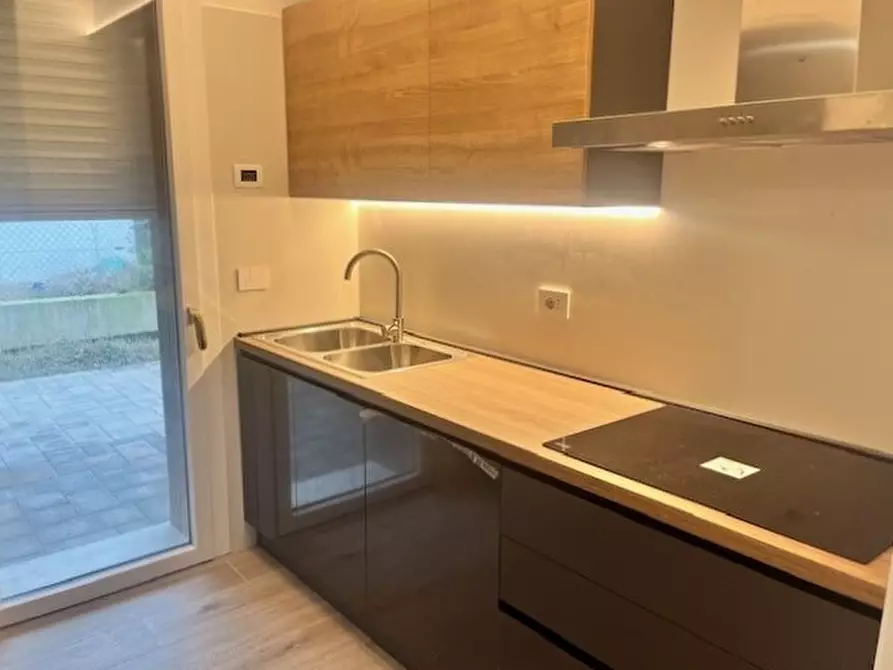 Immagine 3 di Appartamento in vendita  in Via Venezia a Albignasego