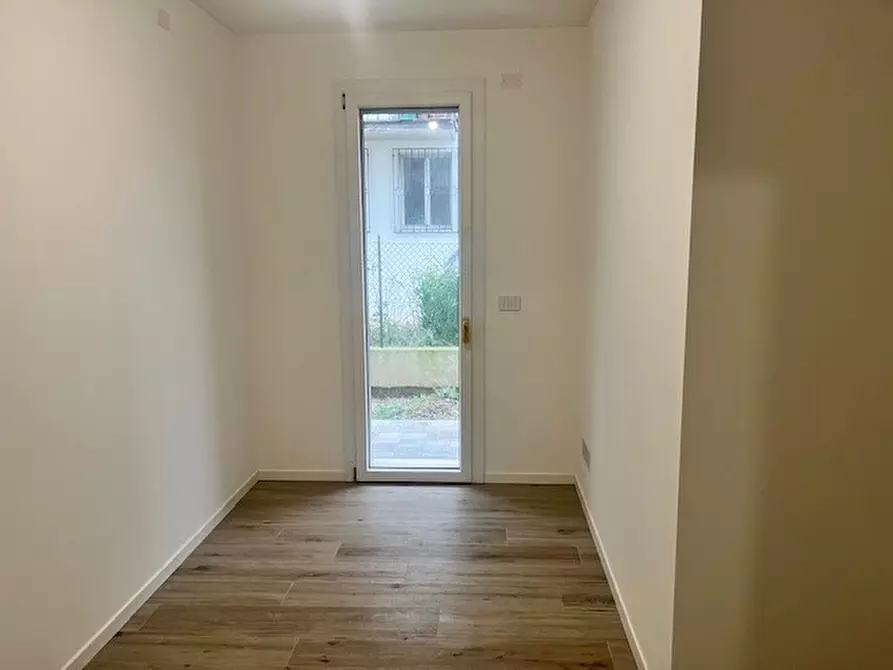 Immagine 9 di Appartamento in vendita  in Via Venezia a Albignasego
