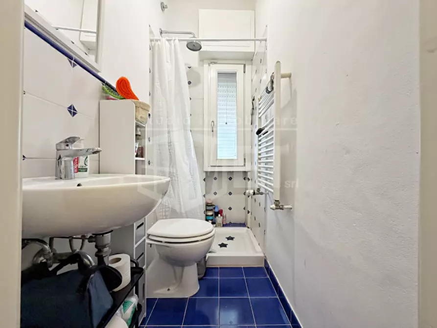 Immagine 34 di Appartamento in vendita  in Piazza Cappiello 7 a Livorno