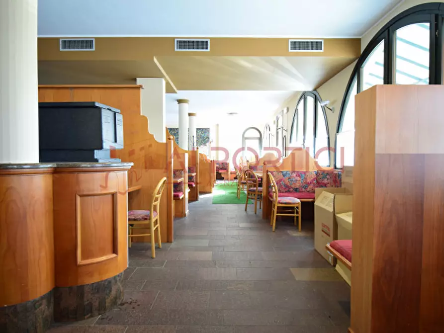 Immagine 3 di Negozio in affitto  in Via Aldo Moro a Brugine