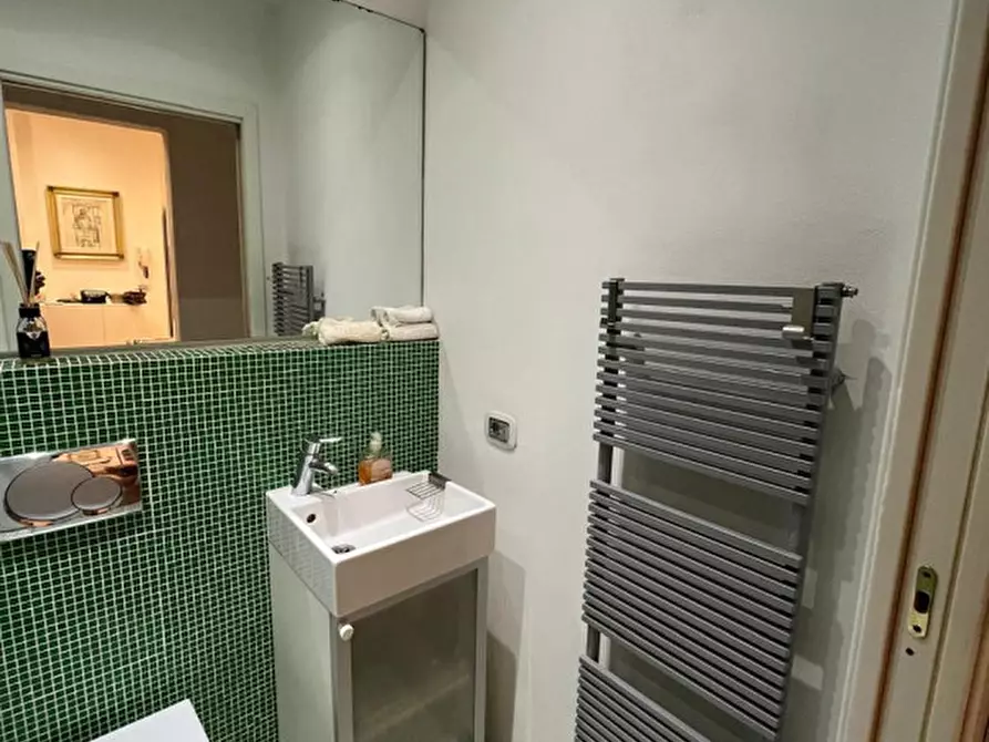 Immagine 16 di Appartamento in affitto  in PIAZZA BECCARIA a Firenze