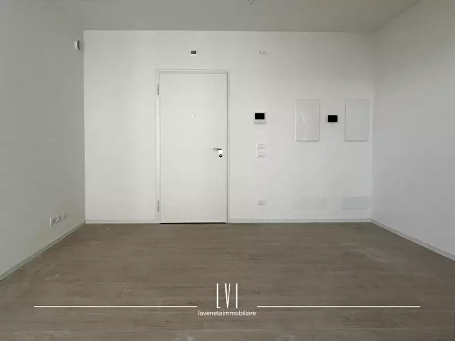 Immagine 6 di Appartamento in vendita  in Via Bassano a Jesolo