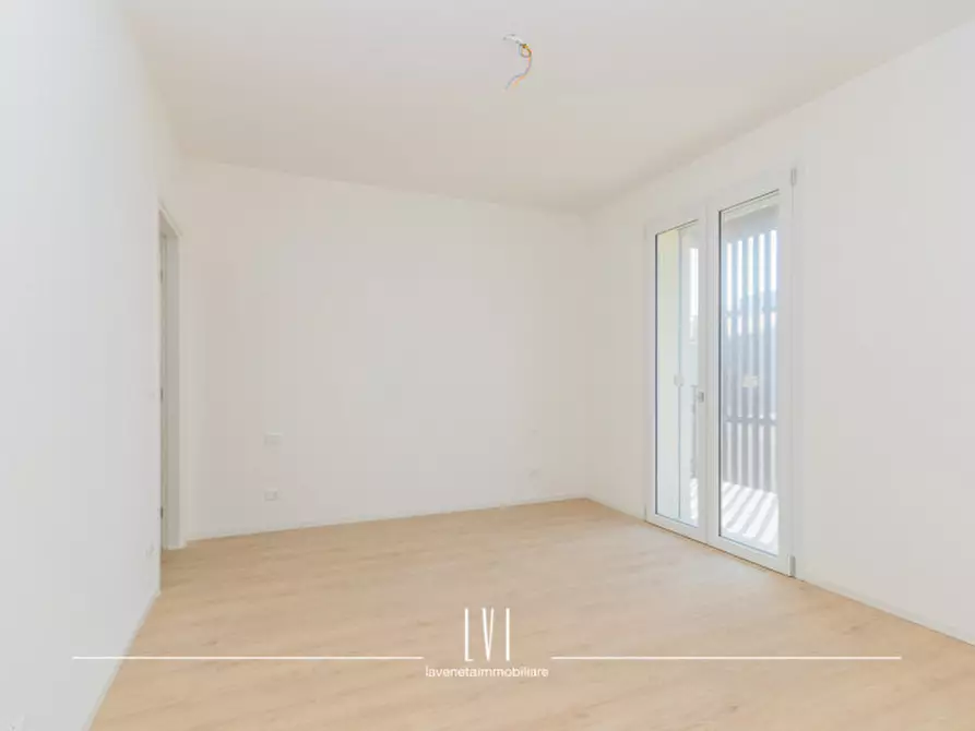 Immagine 13 di Appartamento in vendita  in Via Bassano 2 a Jesolo