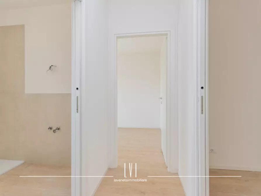 Immagine 19 di Appartamento in vendita  in Via Bassano 2 a Jesolo