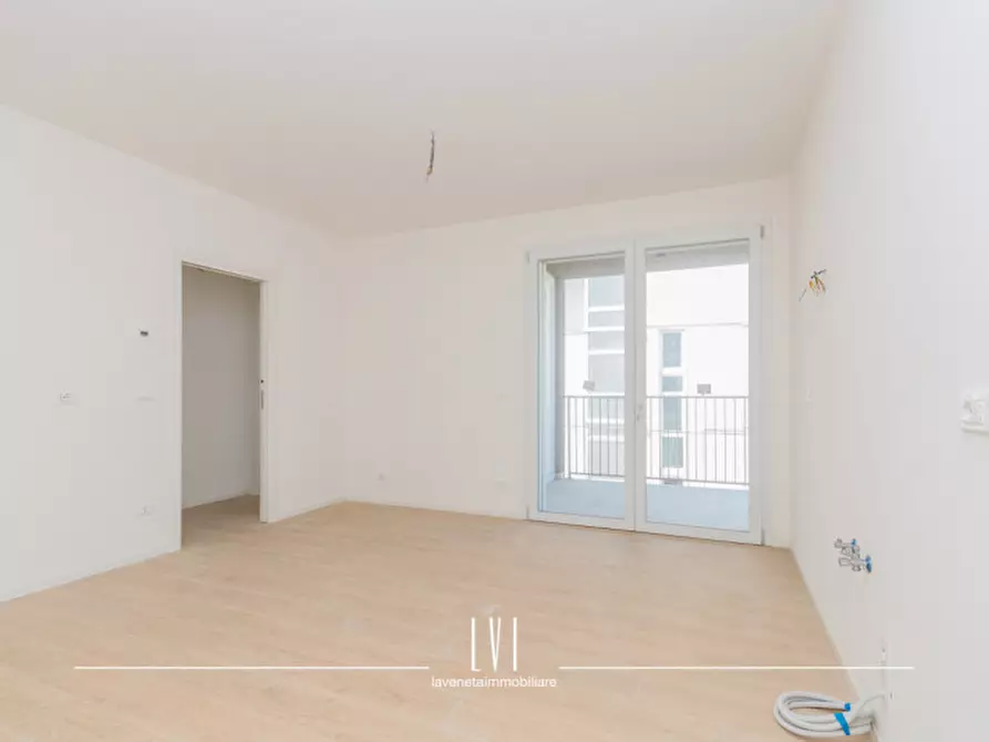 Immagine 21 di Appartamento in vendita  in Via Bassano 2 a Jesolo