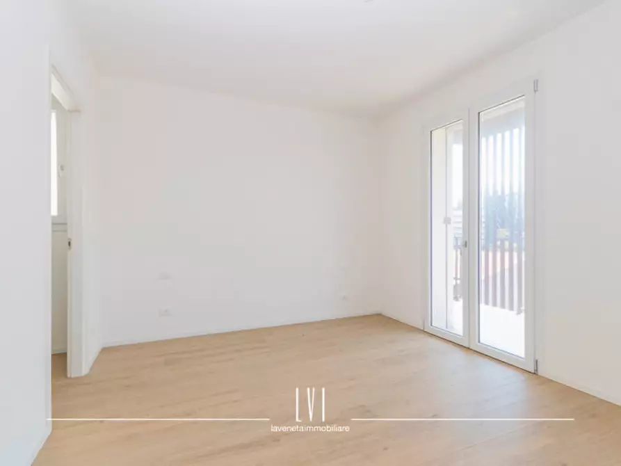 Immagine 18 di Attico in vendita  in Via Bassano 2 a Jesolo