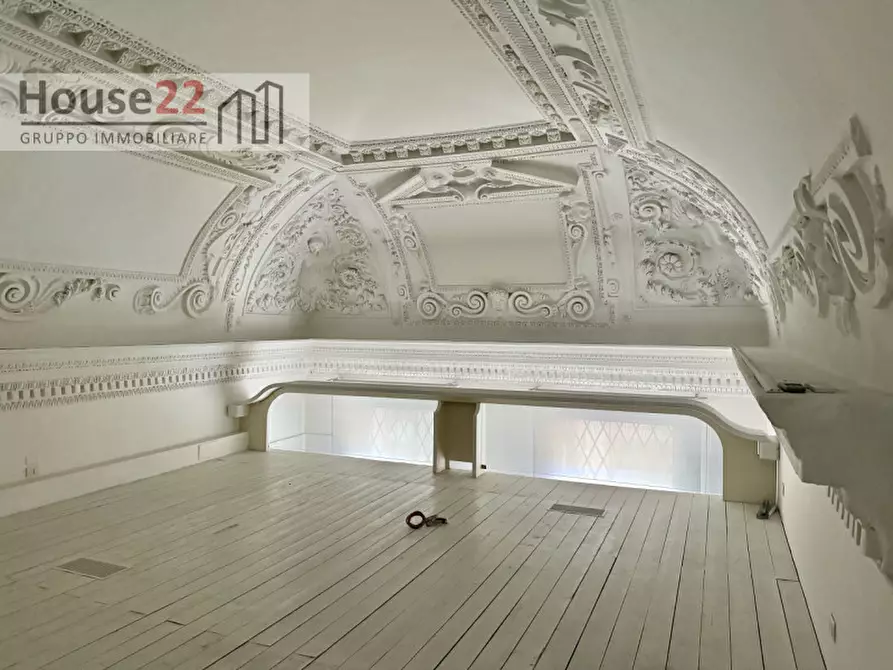 Immagine 12 di Ufficio in vendita  a Vicenza