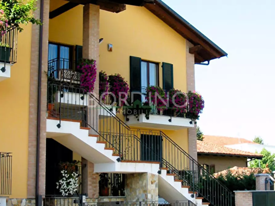 Immagine 3 di Appartamento in vendita  in Via Quattro Novembre snc a Magliano Alfieri