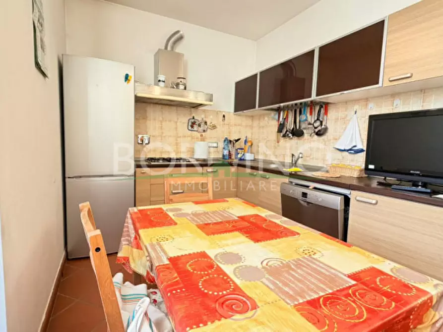 Immagine 5 di Appartamento in vendita  in Via Quattro Novembre snc a Magliano Alfieri