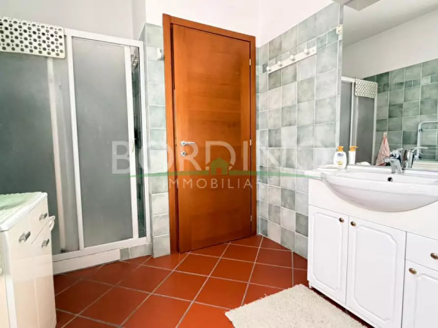 Immagine 21 di Appartamento in vendita  in Via Quattro Novembre snc a Magliano Alfieri