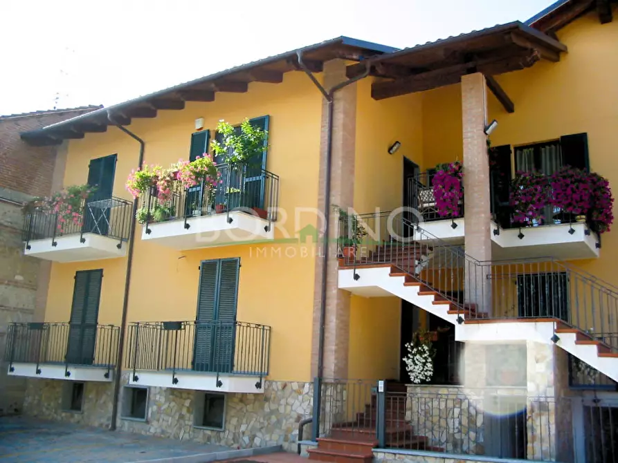 Immagine 36 di Appartamento in vendita  in Via Quattro Novembre snc a Magliano Alfieri