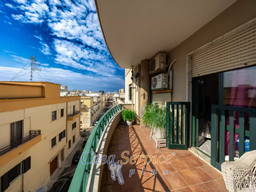 Immagine 7 di Appartamento in vendita  in via roberto d'angiò a Gallipoli