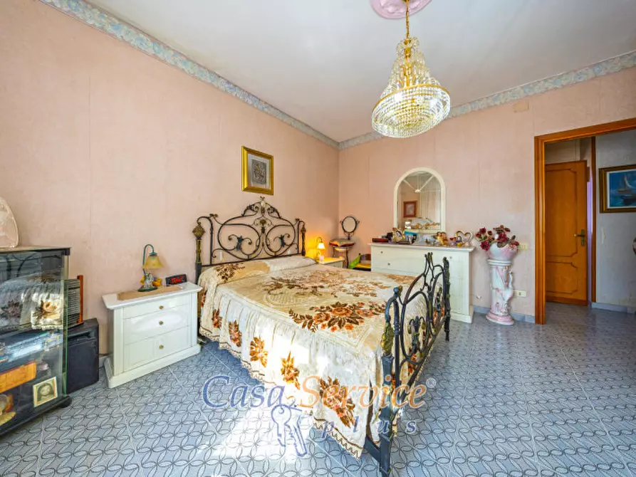 Immagine 10 di Appartamento in vendita  in via roberto d'angiò a Gallipoli