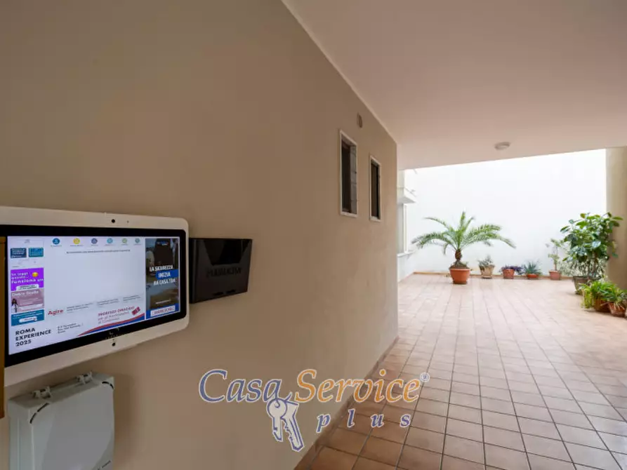 Immagine 15 di Appartamento in vendita  in via roberto d'angiò a Gallipoli