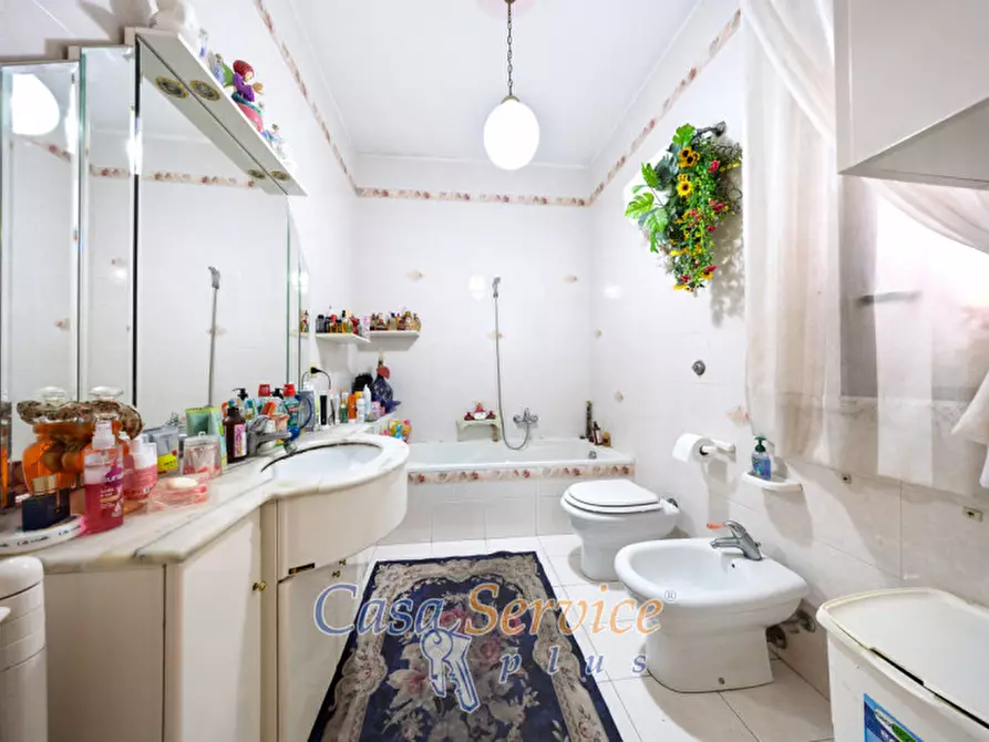 Immagine 28 di Appartamento in vendita  in via roberto d'angiò a Gallipoli