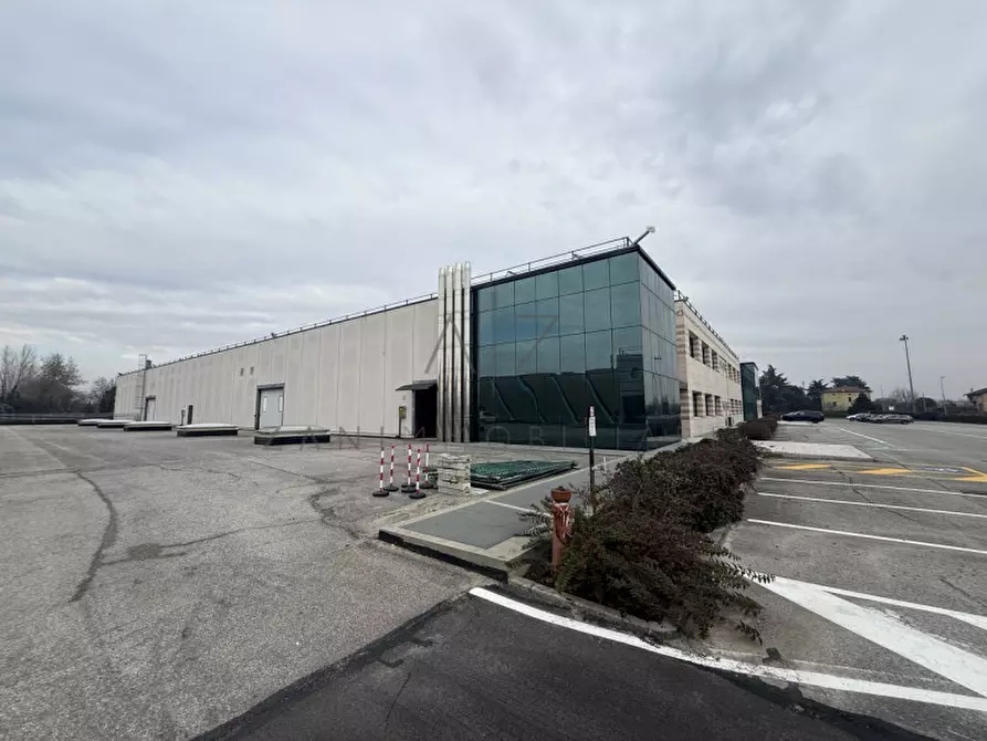 Immagine 1 di Capannone industriale in affitto  in Via Provinciale 37 a Carmignano Di Brenta