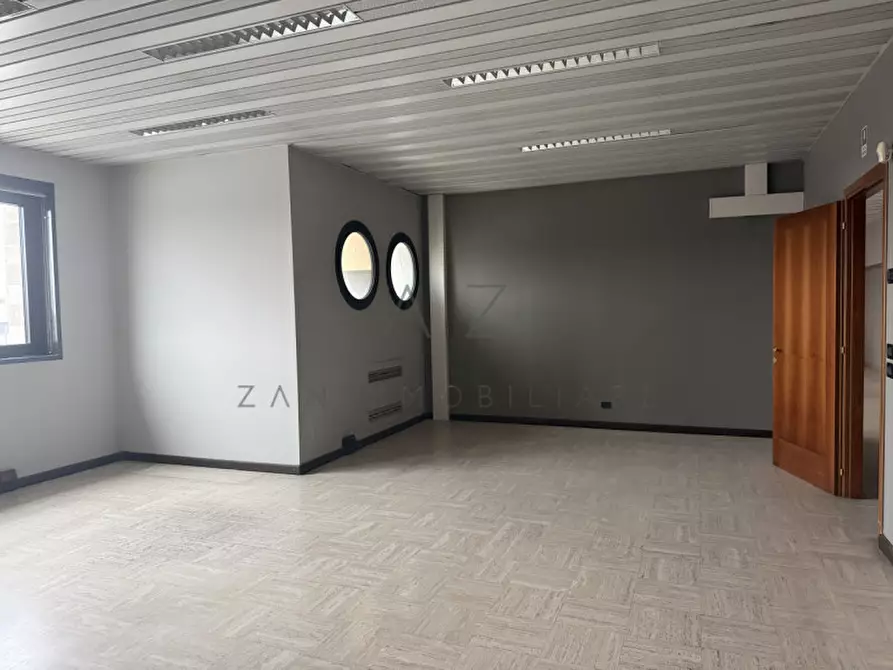 Immagine 16 di Capannone industriale in affitto  in Via Provinciale 37 a Carmignano Di Brenta