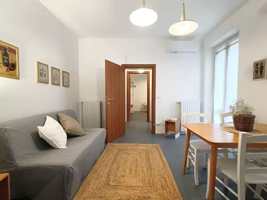 Immagine 2 di Appartamento in affitto  in via scrimiari a Verona