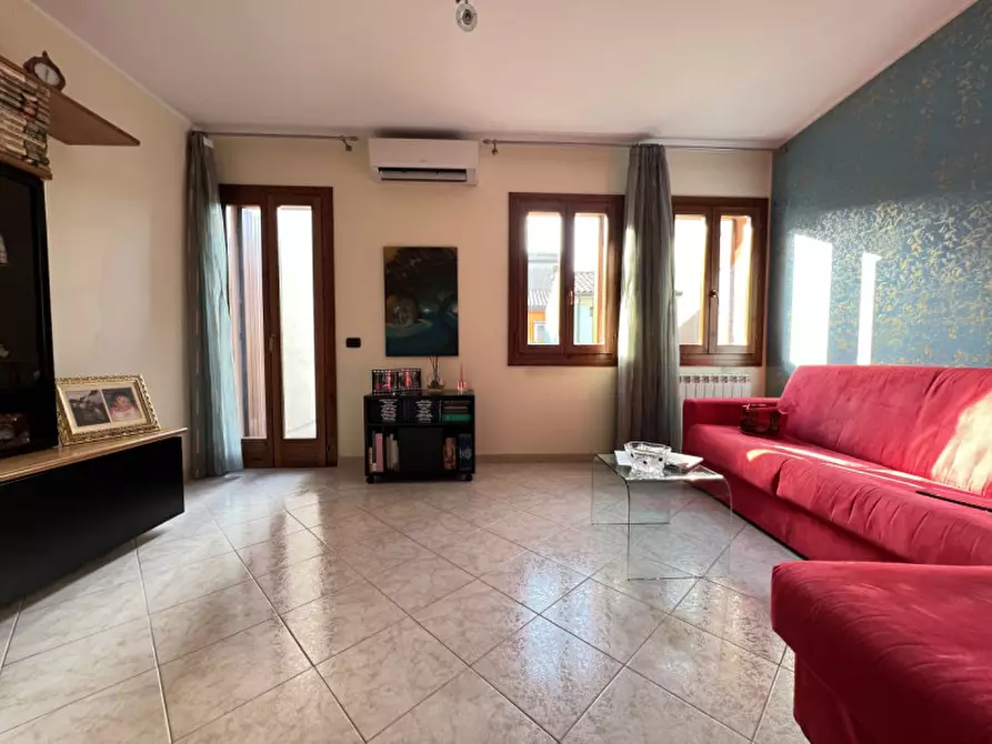 Immagine 8 di Casa indipendente in vendita  in Via Sottomarina a Chioggia