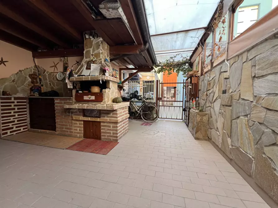 Immagine 30 di Casa indipendente in vendita  in Via Sottomarina a Chioggia