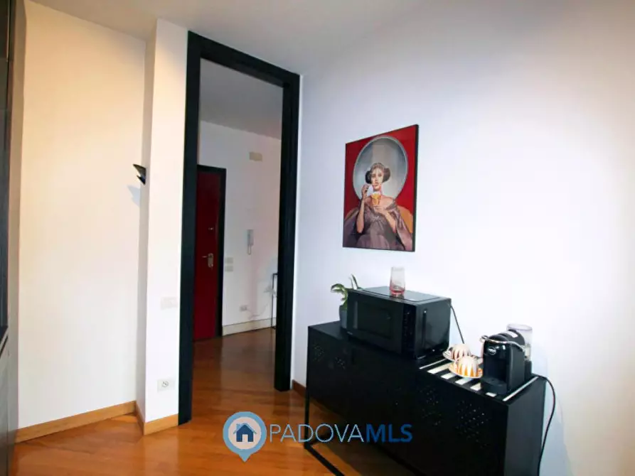 Immagine 9 di Appartamento in vendita  in Via Ognissanti a Padova