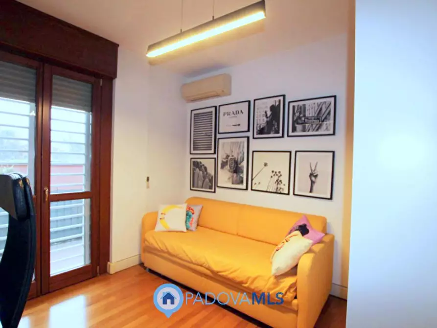 Immagine 16 di Appartamento in vendita  in Via Ognissanti a Padova