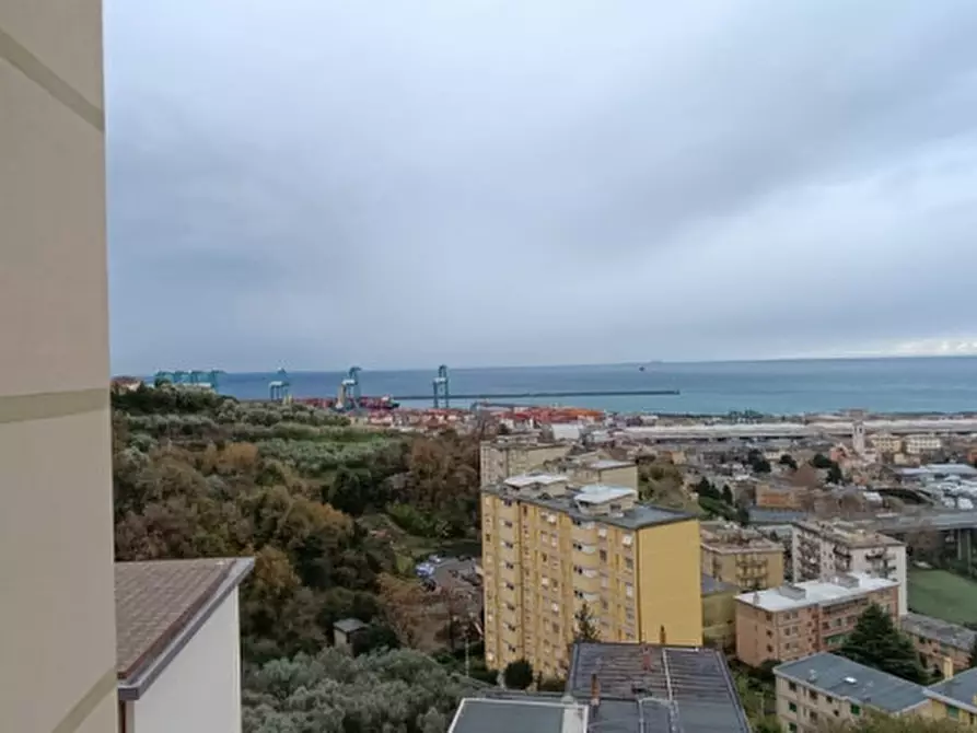Immagine 19 di Appartamento in affitto  in Via Ernesto Stassano, 40 a Genova