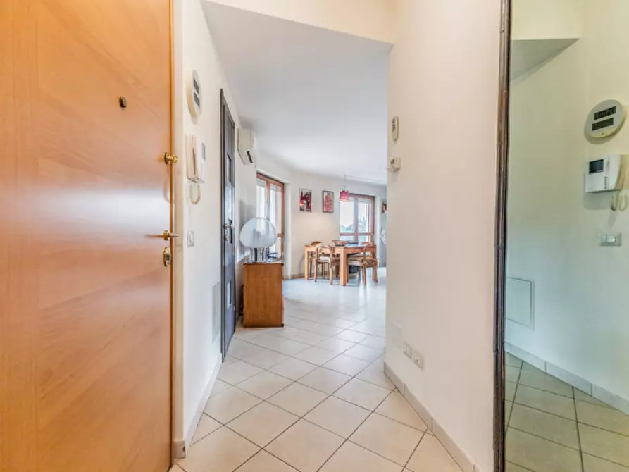 Immagine 8 di Appartamento in vendita  in VIA DI CASAL DEL MARMO 496 a Roma