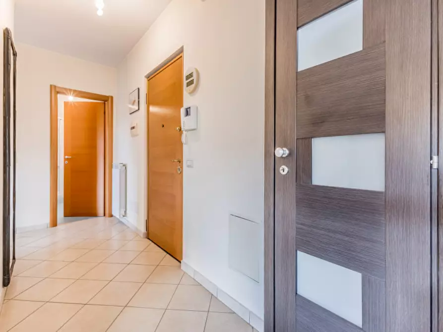 Immagine 9 di Appartamento in vendita  in VIA DI CASAL DEL MARMO 496 a Roma