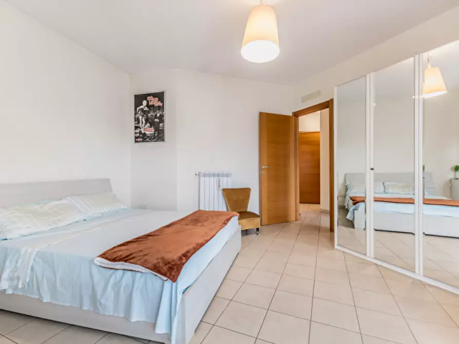 Immagine 11 di Appartamento in vendita  in VIA DI CASAL DEL MARMO 496 a Roma