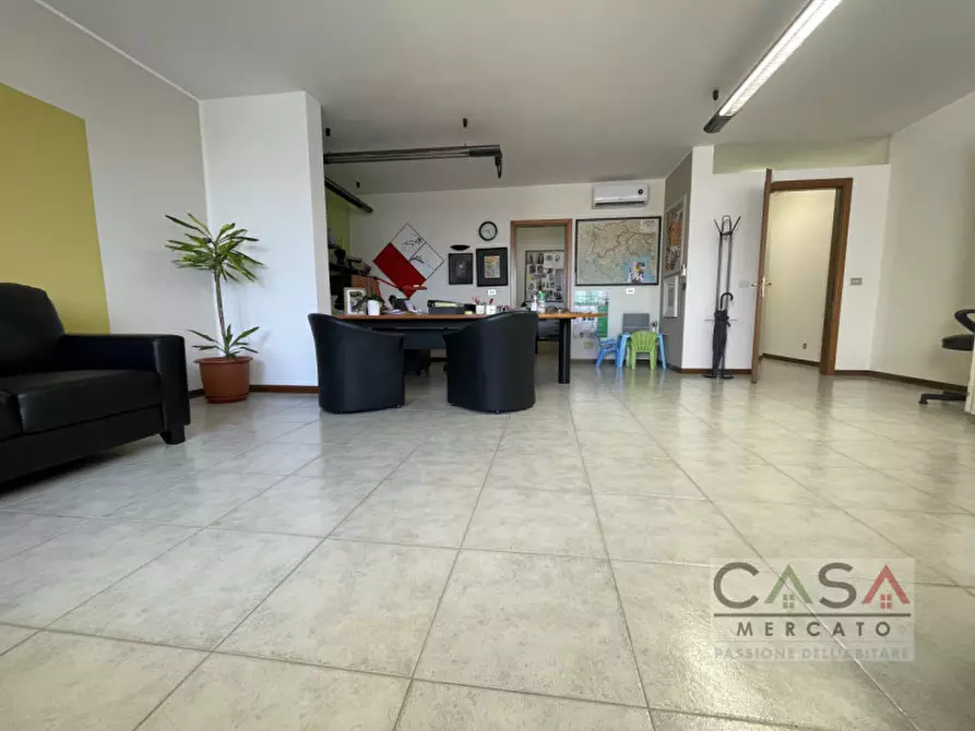 Immagine 4 di Appartamento in vendita  in Viale della Repubblica a Fiume Veneto