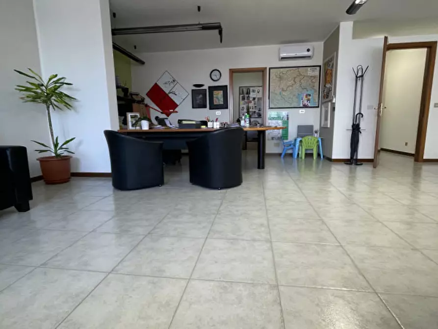 Immagine 6 di Appartamento in vendita  in Viale della Repubblica a Fiume Veneto