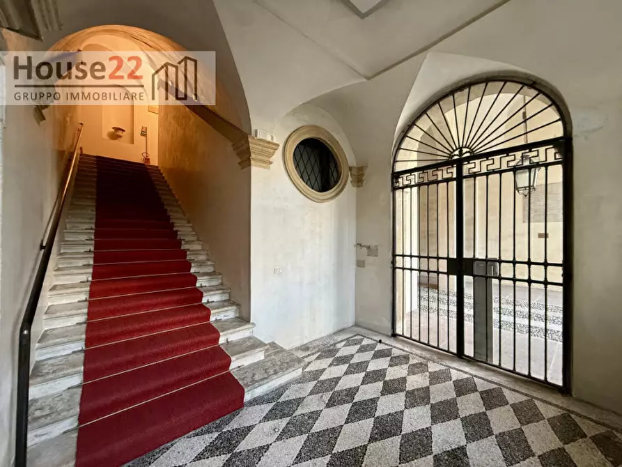 Immagine 6 di Ufficio in affitto  a Vicenza