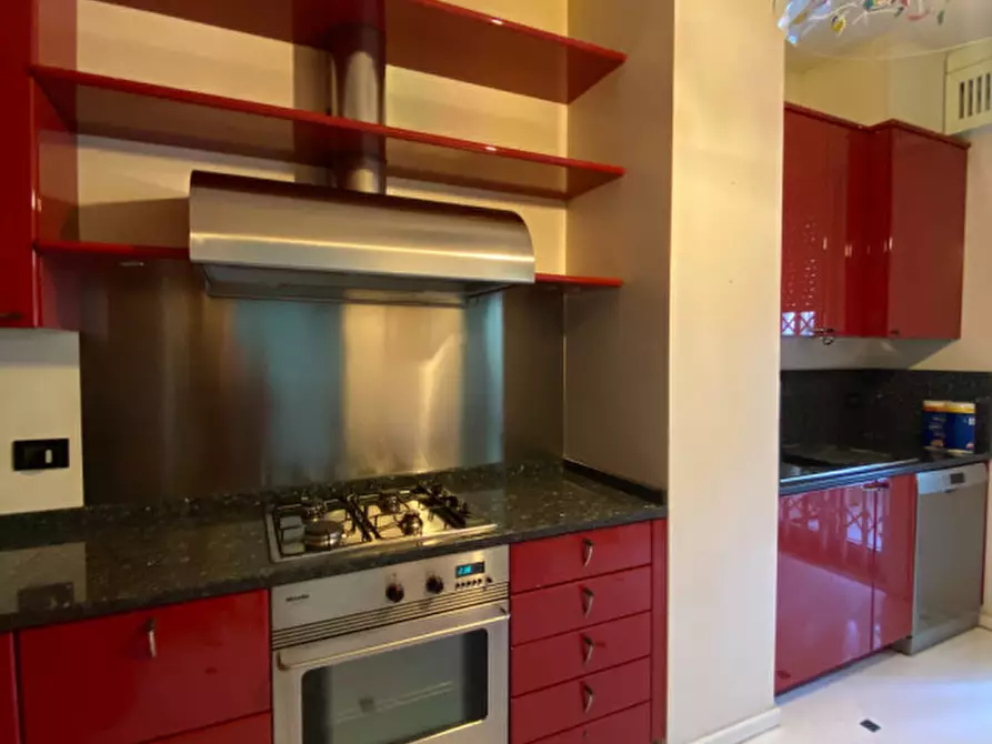 Immagine 1 di Appartamento in vendita  a Padova