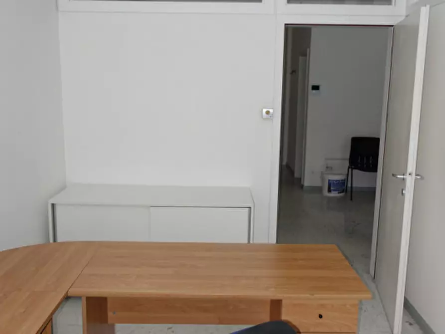 Immagine 11 di Ufficio in affitto  in San Michele all'Adige via Tonale a San Michele All'adige