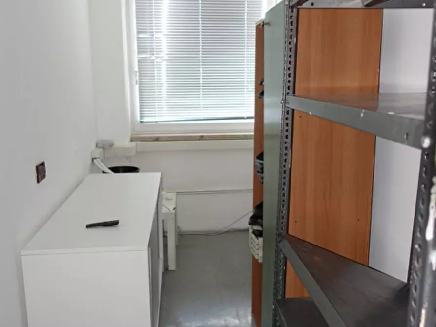 Immagine 17 di Ufficio in affitto  in San Michele all'Adige via Tonale a San Michele All'adige